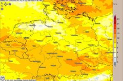 Sommerliche W&auml;rme, sp&auml;ter neue Gewitter
